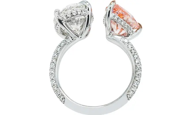 Pink pear White Oval Toi-et Engagement Ring