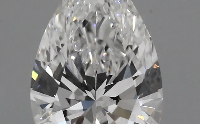 0.79ct F VVS2 Pear (IGI)