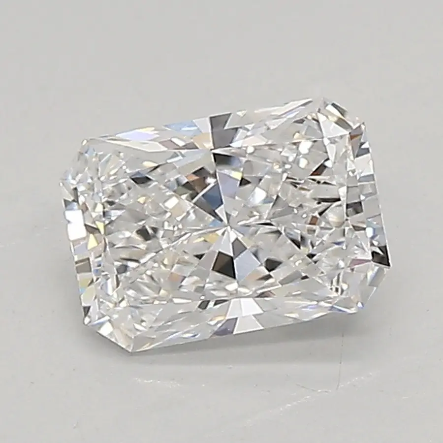 0.79ct D VVS2 Radiant (IGI)