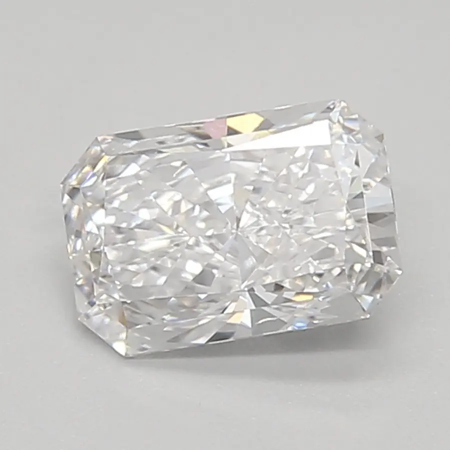 0.78ct D VVS2 Radiant (IGI)