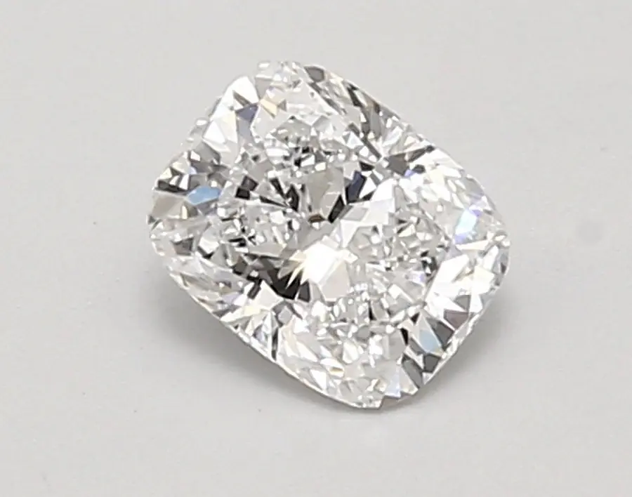 0.78ct D VVS2 Cushion (IGI)