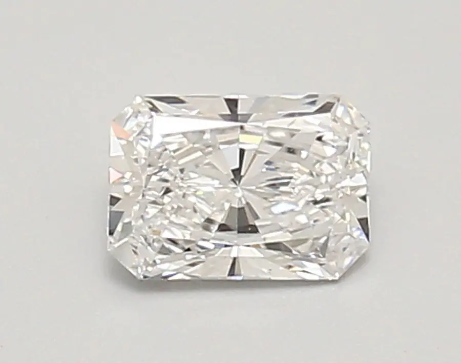0.77ct D VVS2 Radiant (IGI)