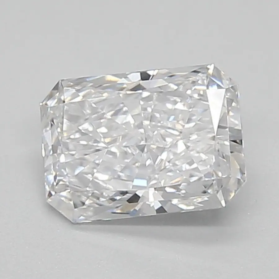0.77ct D VVS2 Radiant (IGI)