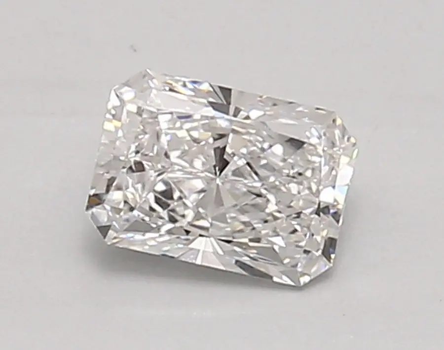 0.76ct D VVS1 Radiant (IGI)