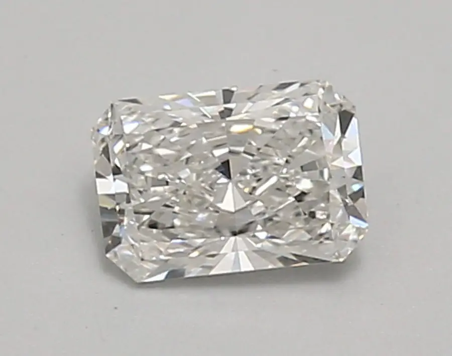 0.76ct F VVS2 Radiant (IGI)