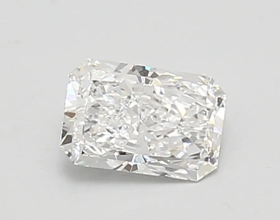 0.75ct D VVS1 Radiant (IGI)