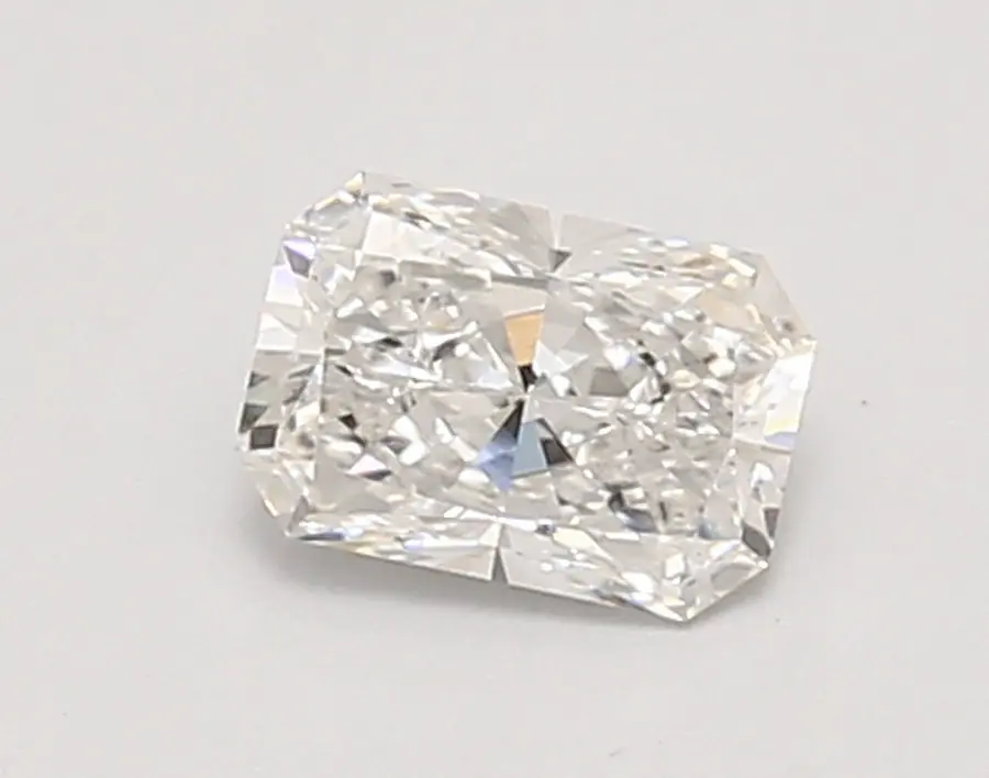 0.75ct E VS1 Radiant (IGI)