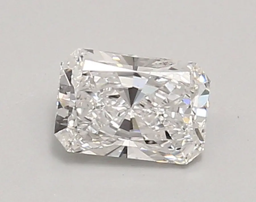 0.74ct D VS2 Radiant (IGI)