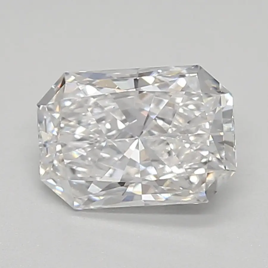 0.74ct E VVS2 Radiant (IGI)