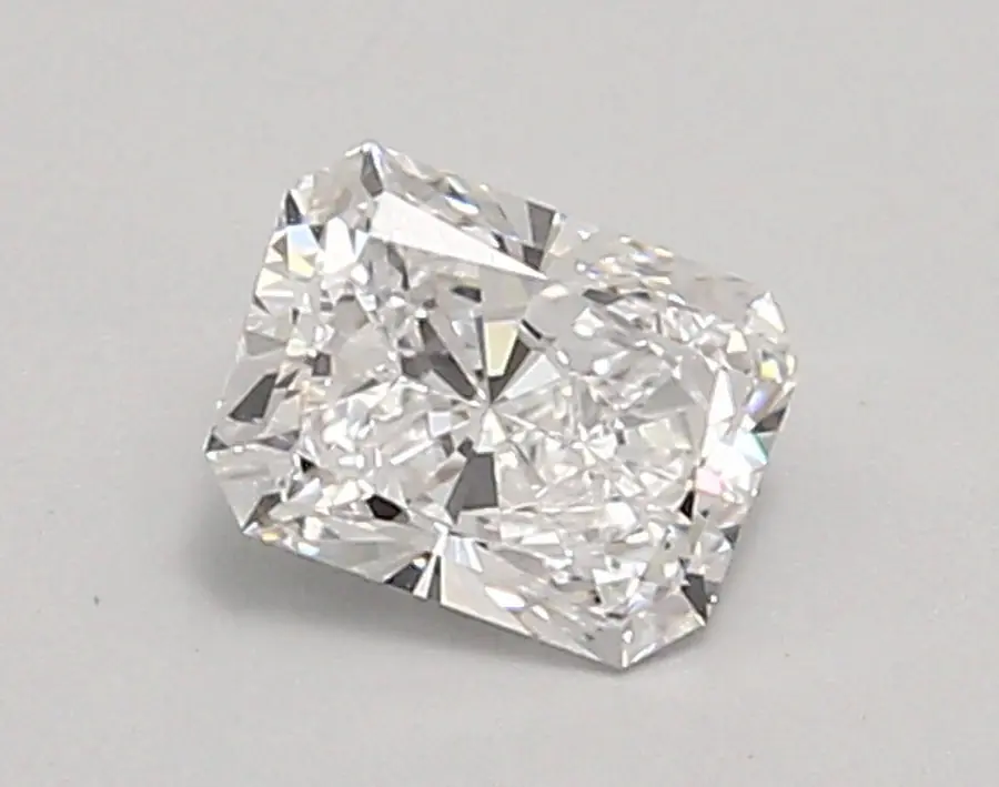 0.73ct D VVS2 Radiant (IGI)