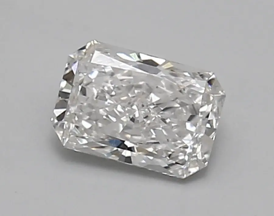 0.72ct F VVS2 Radiant (IGI)