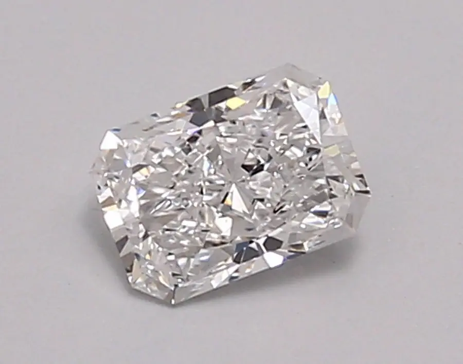 0.72ct D VS1 Radiant (IGI)