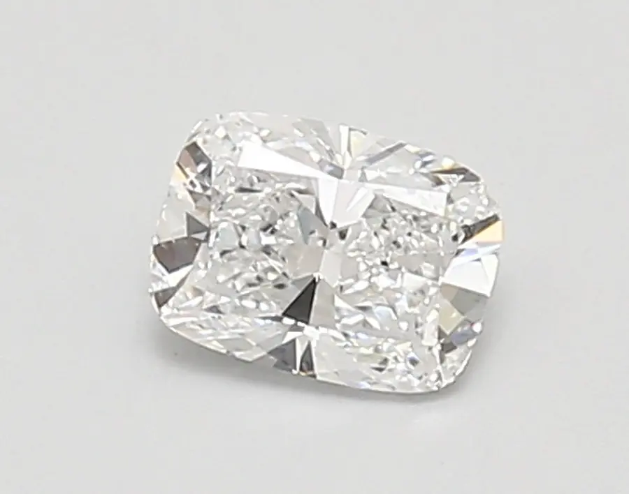 0.72ct D VVS2 Cushion (IGI)