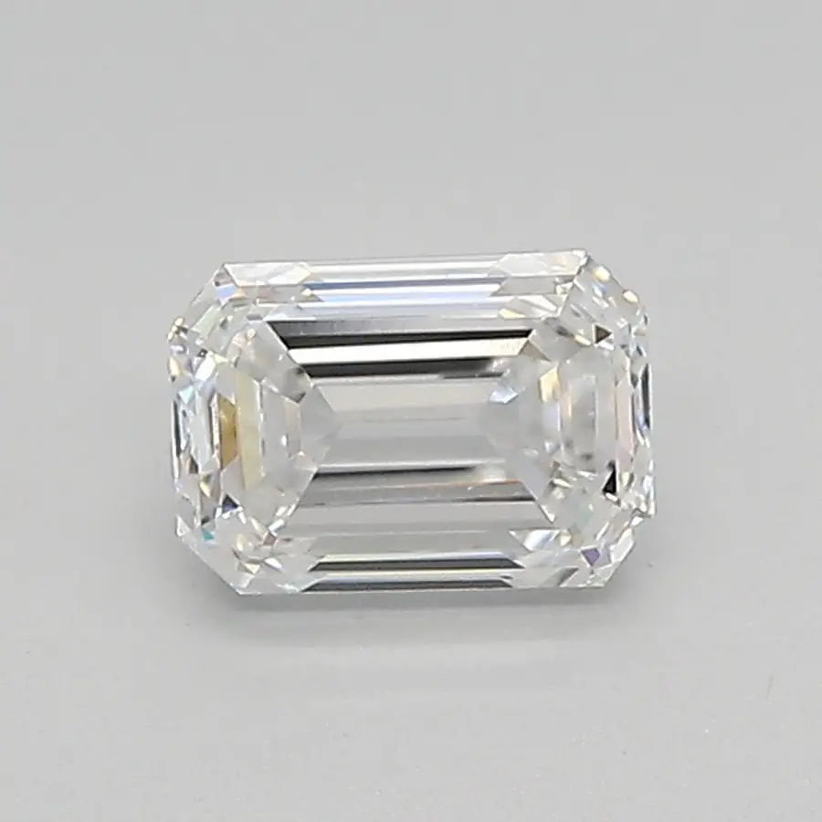 0.72ct D IF Emerald (IGI)