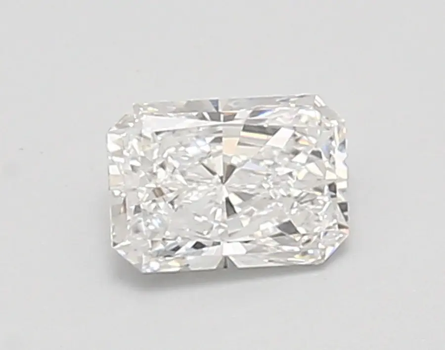 0.71ct D VVS2 Radiant (IGI)