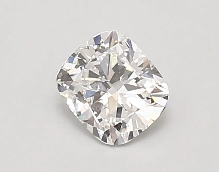 0.69ct E VVS1 Cushion (IGI)