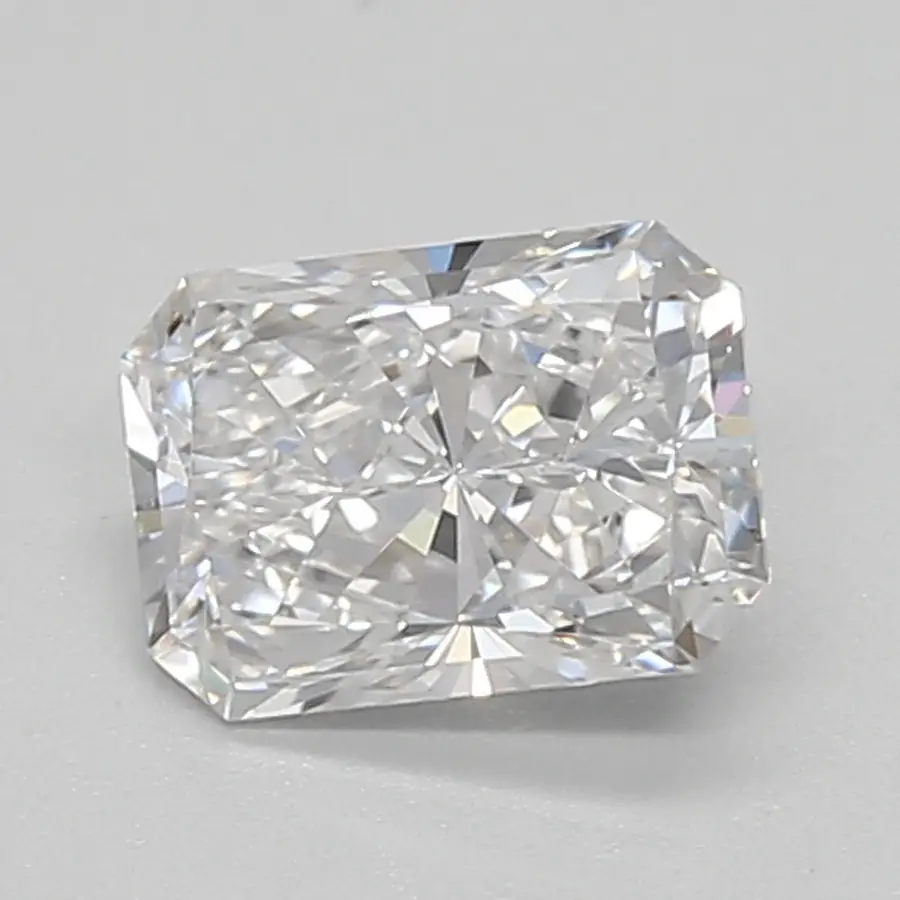 0.67ct E VVS2 Radiant (IGI)