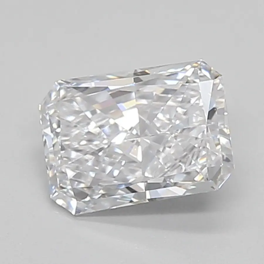 0.67ct E VVS1 Radiant (IGI)