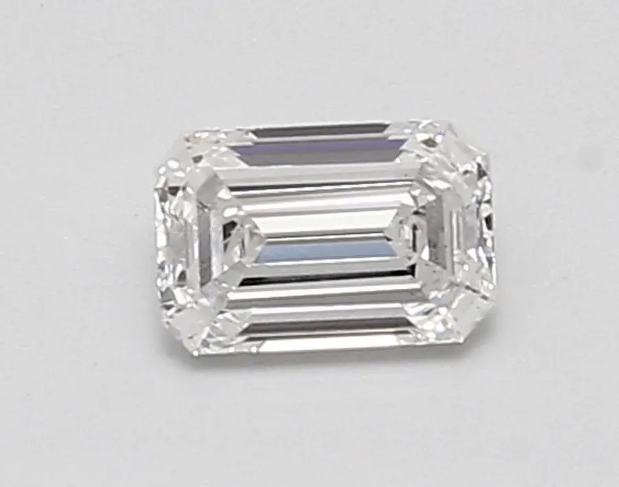 0.67ct E VS2 Emerald (IGI)