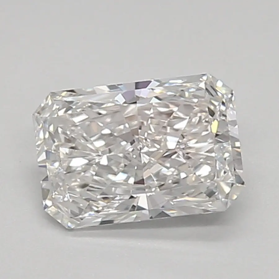 0.64ct E VVS1 Radiant (IGI)
