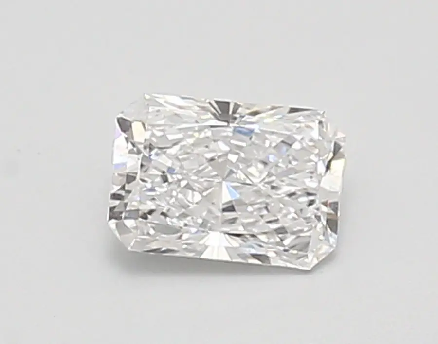 0.63ct D VVS1 Radiant (IGI)