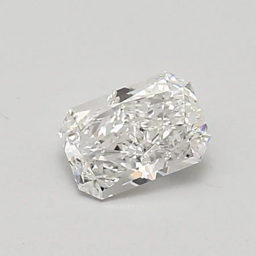 0.62ct E VS2 Radiant (IGI)