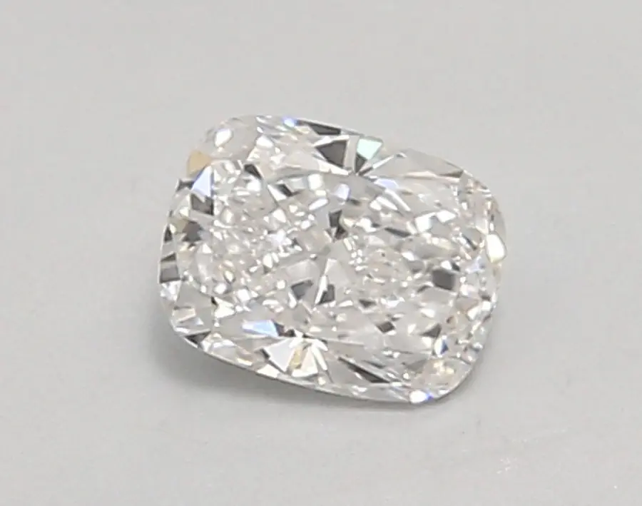 0.62ct E VS1 Cushion (IGI)