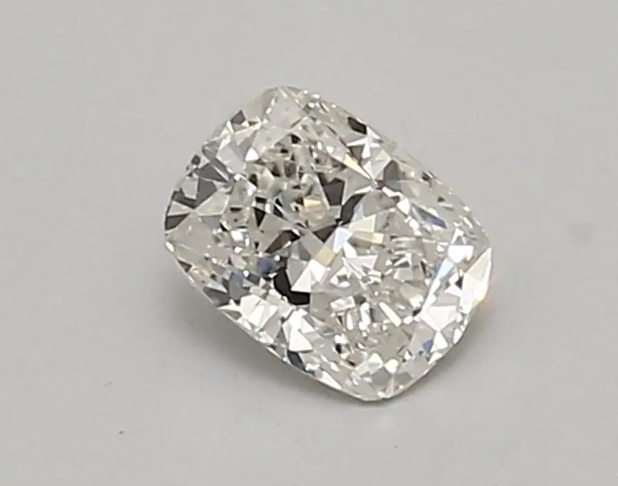 0.62ct G VVS2 Cushion (IGI)