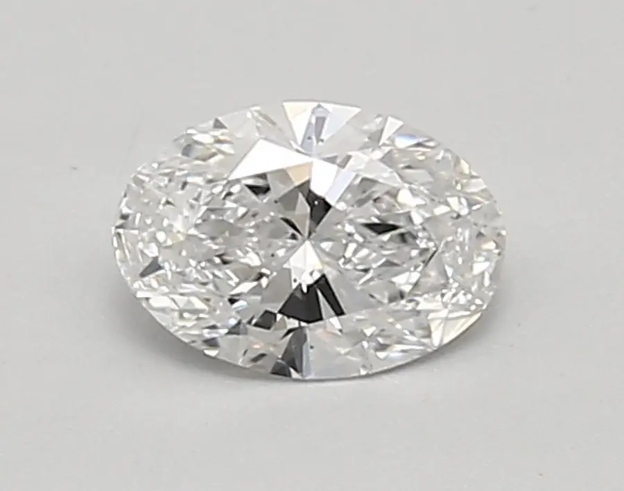 0.61ct D SI1 Oval (IGI)