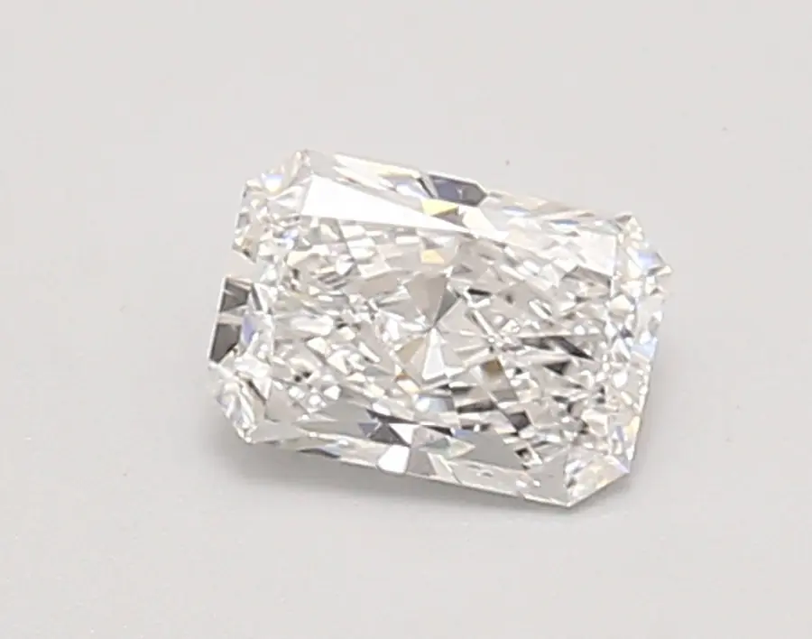 0.61ct D VVS1 Radiant (IGI)