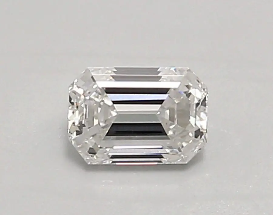 0.59ct E VVS1 Emerald (IGI)