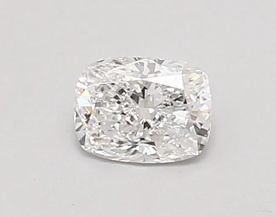 0.56ct D VVS2 Cushion (IGI)