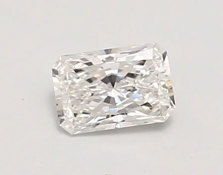 0.54ct D VS2 Radiant (IGI)