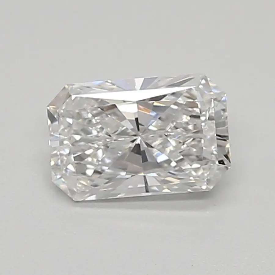 0.53ct E VVS2 Radiant (IGI)