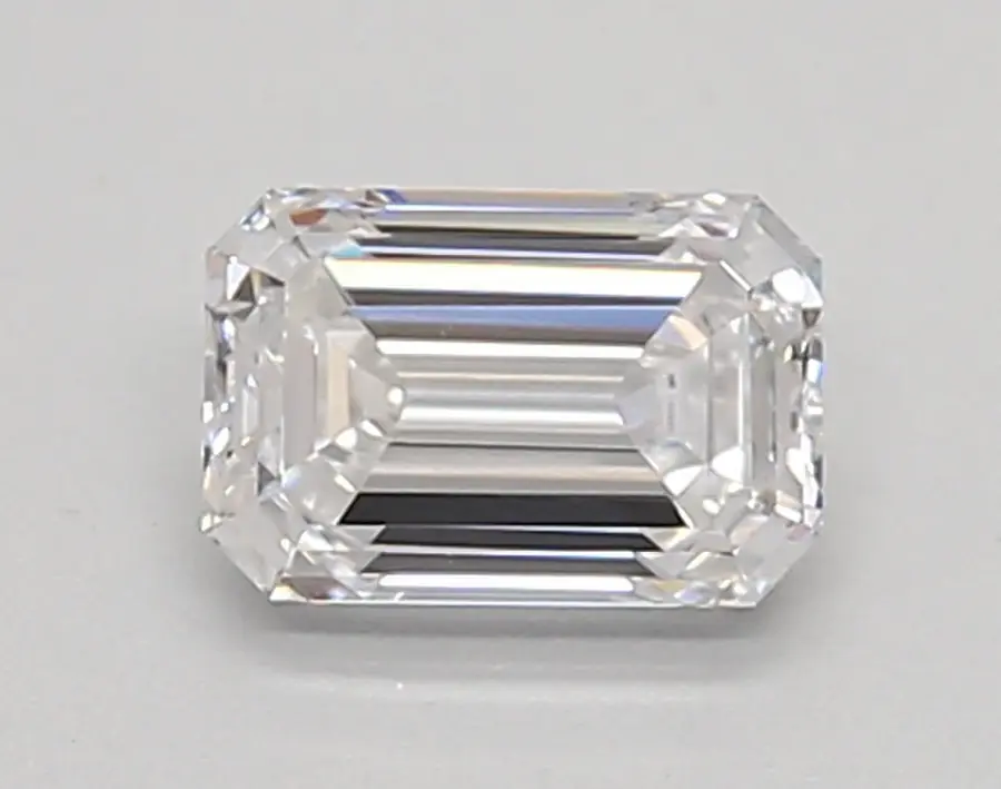 0.53ct D IF Emerald (IGI)