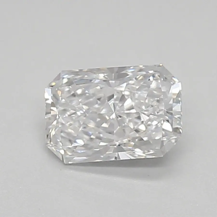 0.52ct E VVS2 Radiant (IGI)
