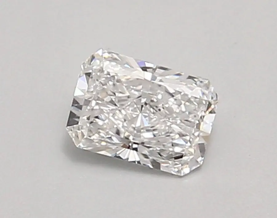 0.52ct D VVS1 Radiant (IGI)