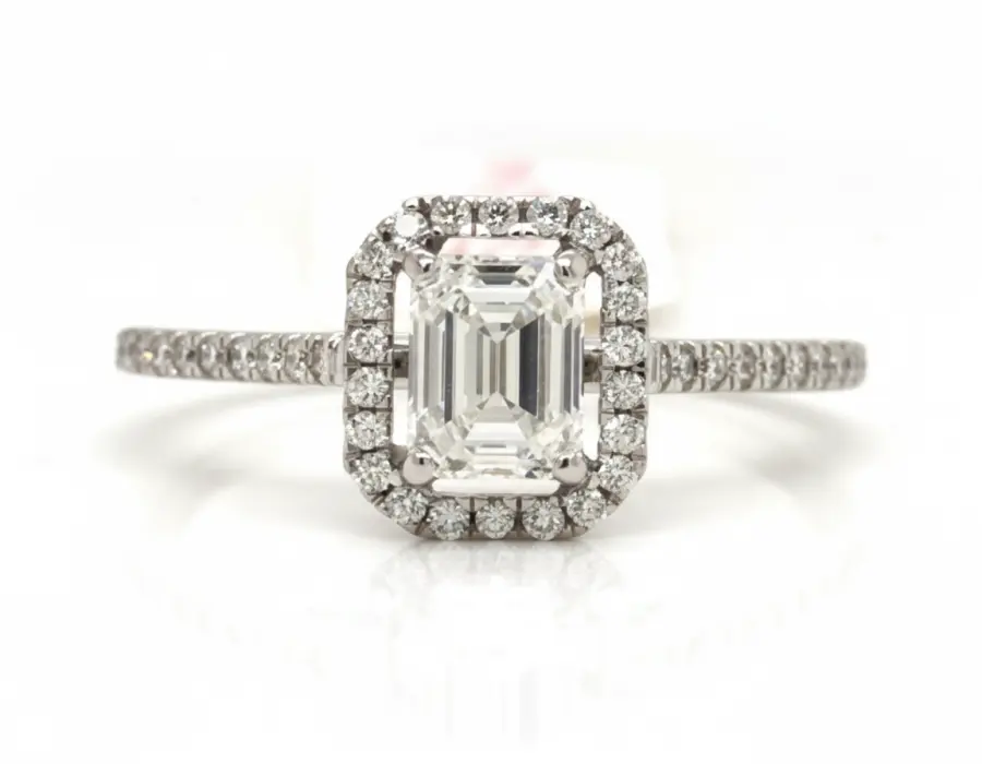 Ultimate Elegance  0.91 Carat Full-Look Brilliance Natural Diamond Solitaire