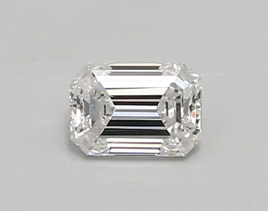 0.51ct D IF Emerald (IGI)