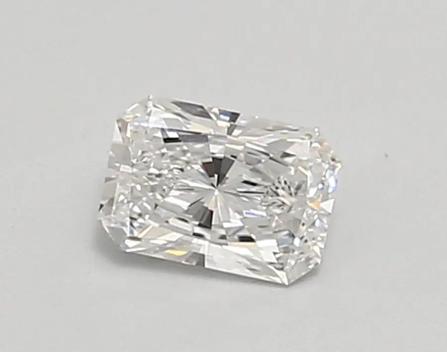 0.49ct D VVS1 Radiant (IGI)