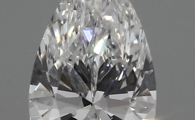 0.46ct E VVS2 Pear (IGI)