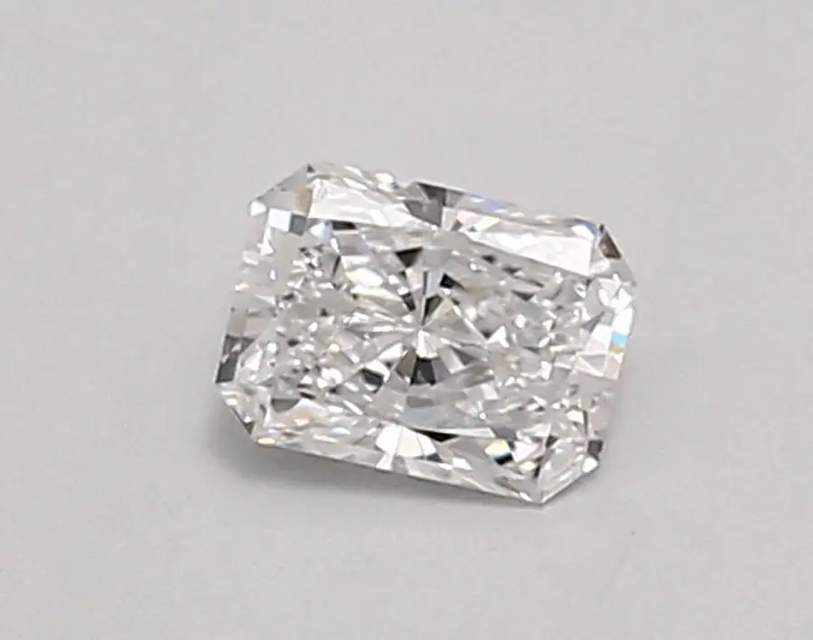 0.46ct D VS1 Radiant (IGI)