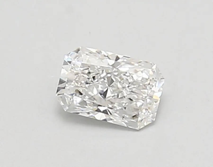 0.46ct D VS2 Radiant (IGI)