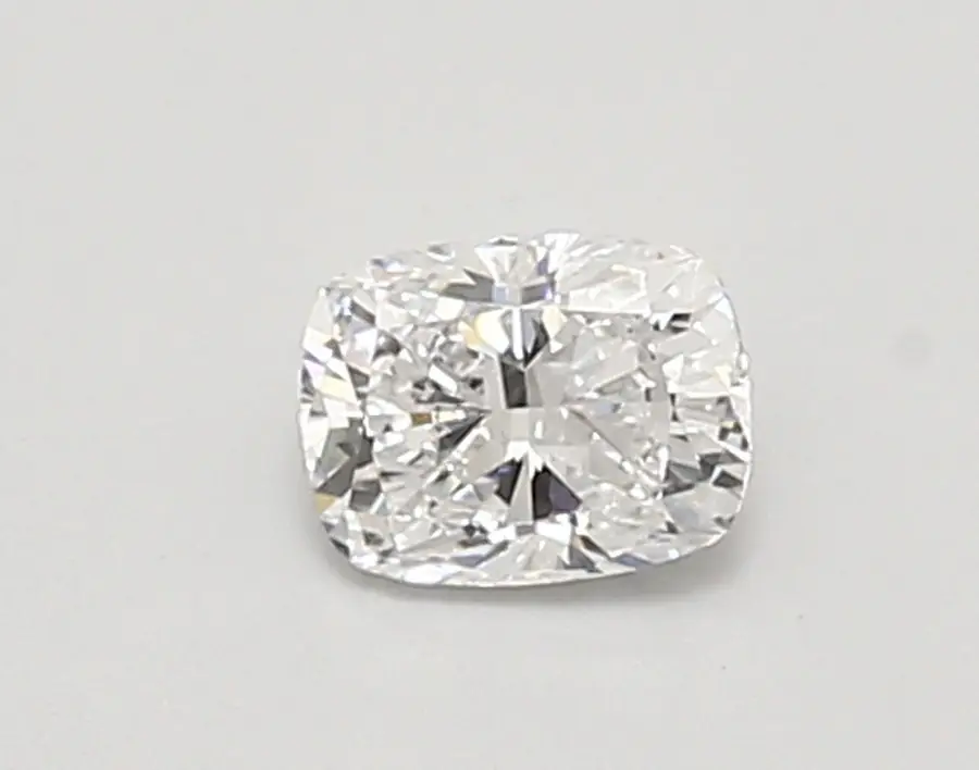 0.46ct D VVS2 Cushion (IGI)