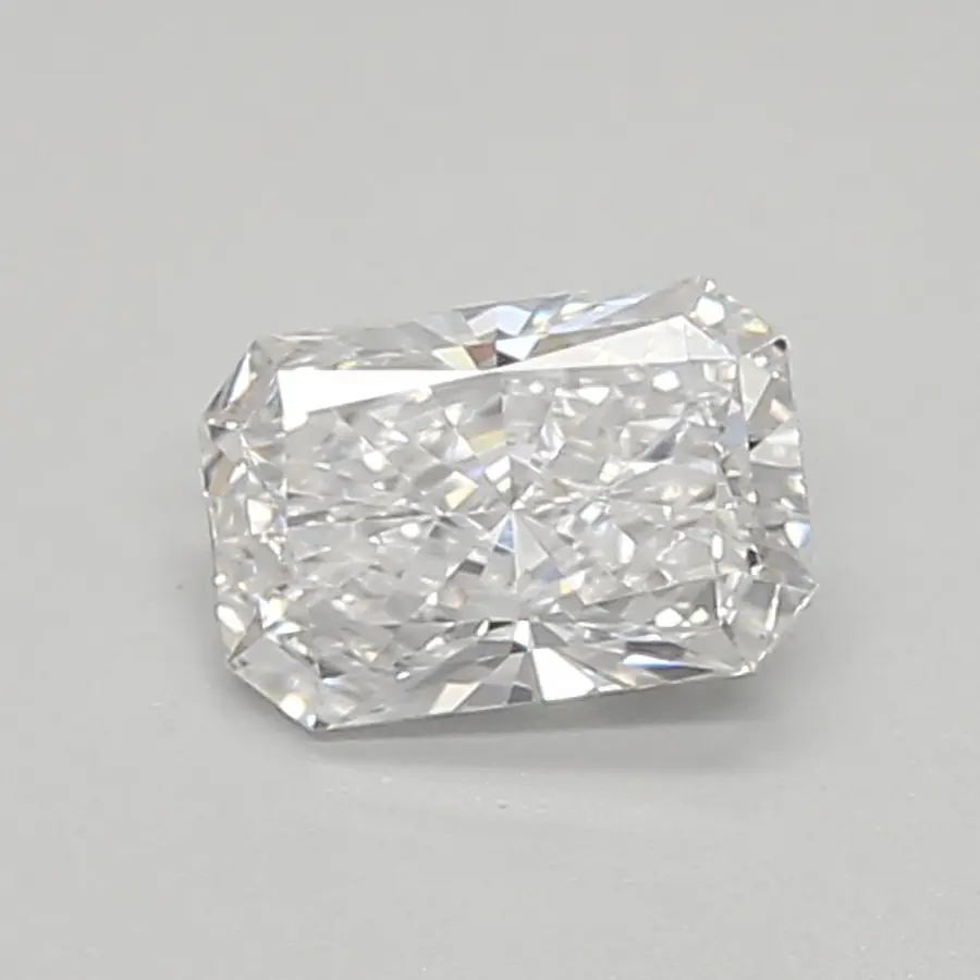 0.45ct D VVS1 Radiant (IGI)