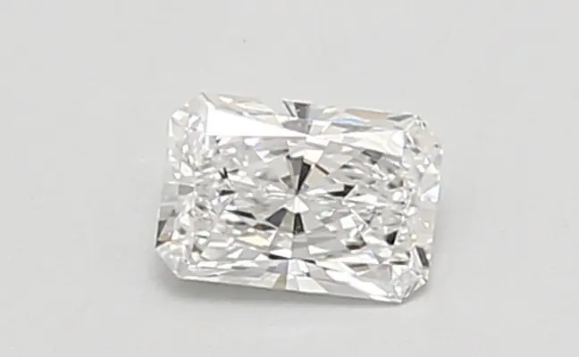 0.44ct D VVS2 Radiant (IGI)