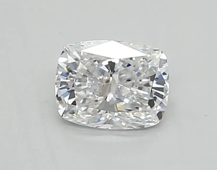 0.44ct D VVS2 Cushion (IGI)