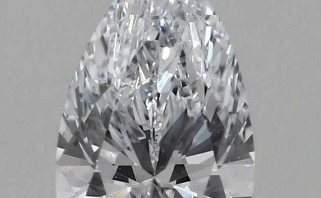 0.43ct F VVS1 Pear (IGI)