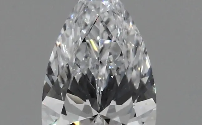 0.43ct E VVS1 Pear (IGI)