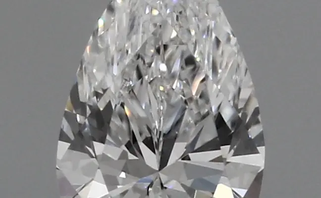 0.43ct E VS1 Pear (IGI)